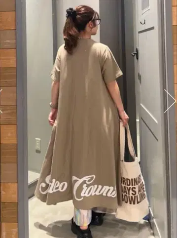 로데오 크라운 V넥 스크립트 로고 맥시 원피스 롱 원피스