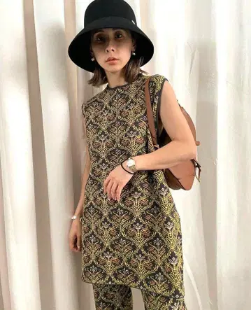 AMERI JACQUARD KNIT VEST 베스트 빈티지