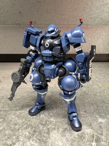HG 1/144 군경 자쿠
