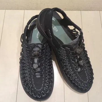 KEEN 스포츠 샌들 블랙