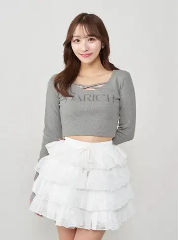 다리치 크랙 로고 크로스 탑