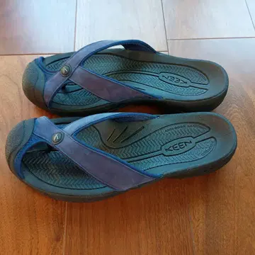 KEEN WAIMEA TG 킨 와이메아 샌들