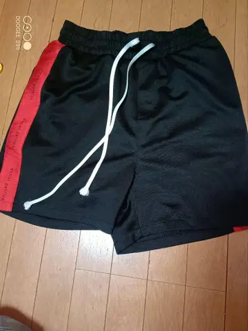 다니엘 패트릭 하프 팬츠
