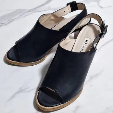 DIANA 다이애나 사보 뮬 샌들 가죽 블랙 24cm