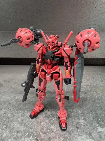 HG 1/144 빨간색 건담