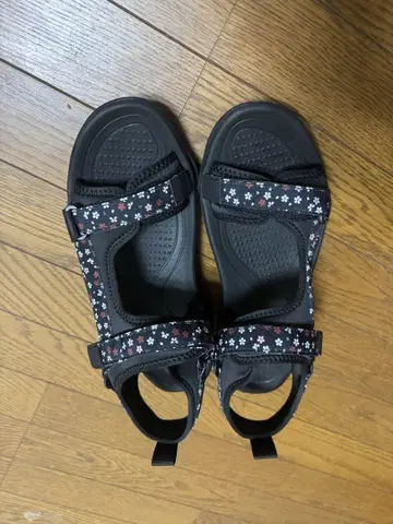 류기 압축 가야츠메 꽃무늬 스트랩 아웃도어 샌들