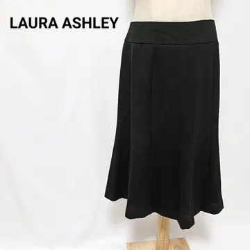 로라 애슐리 세미 타이트 스커트 블랙 사이즈 13