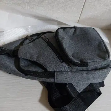 그레이 숄더백 폴리에스테르