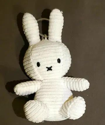 BON TON TOYS 미피 코듀로이 키링