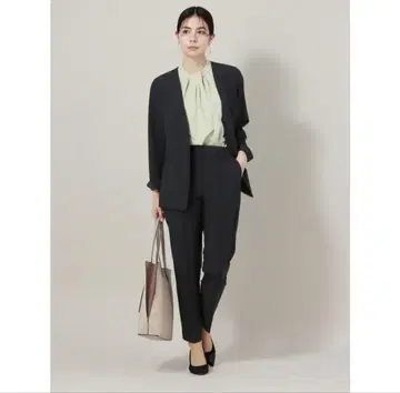 [수트 스퀘어] 여성용 핀턱 테이퍼드 팬츠 워셔블