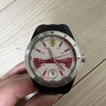 Ferrari 스포츠 쿼츠 시계 화이트/레드