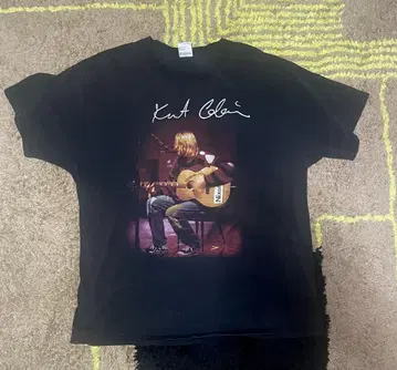 NIRVANA KURT COBAIN NIXON GUITAR XL