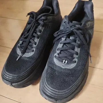 HOKA ONE ONE 본다이 6 27.5