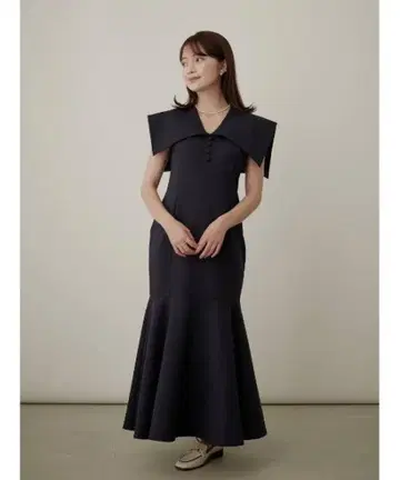 네이비 플레어 스커트 원피스