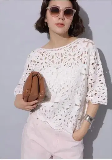 자수 반팔 블라우스 아르파지 미사용 새상품 택 포함