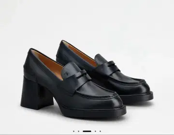 TOD'S 블랙 가죽 힐 로퍼 24.5cm