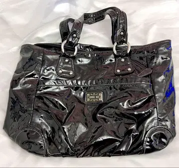 ANNA SUI 에나멜 백