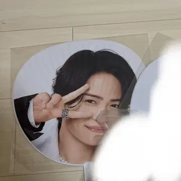 키쿠치 후마 부채