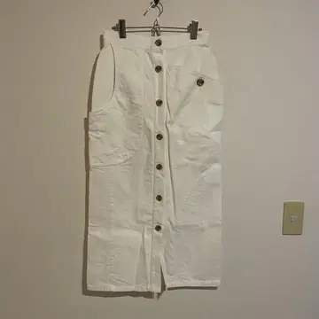 *AKIRANAKA Nives irregular pocket SK PK