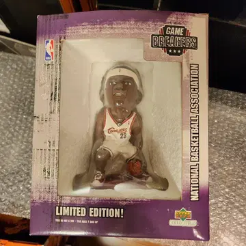 NBA Game Breakers 한정판 피규어 르브론 제임스