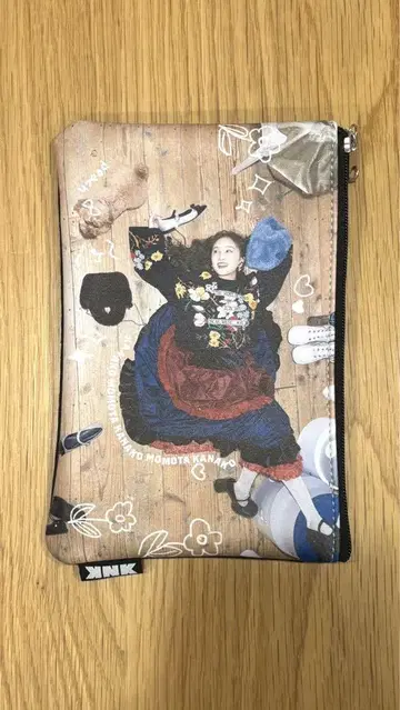 Talk With Me 2023 사진 파우치