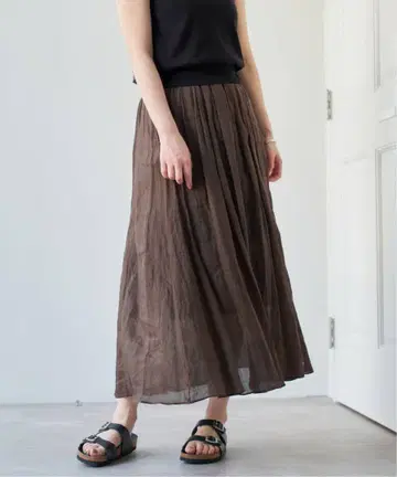 IENA 라미 턱 개더 스커트