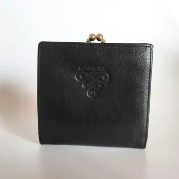 LANCEL 란셀 블랙 가죽 두겹 지갑 로고 엠보 가마구치 블랙