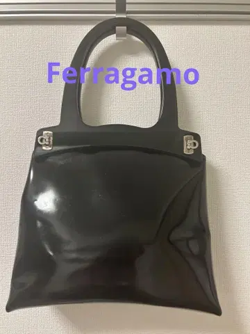핸드백 페라가모