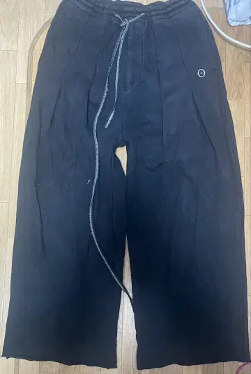 SHINYA KOZUKA 배기 스웨트 팬츠 24SS