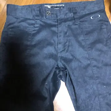 글로레 세븐 Oakley 네이비 슬림 핏 팬츠