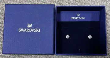 스와로브스키 SWAROVSKI 귀걸이 스터드 귀걸이