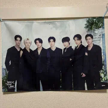 WALK THE LINE ENHYPEN 패브릭 포스터