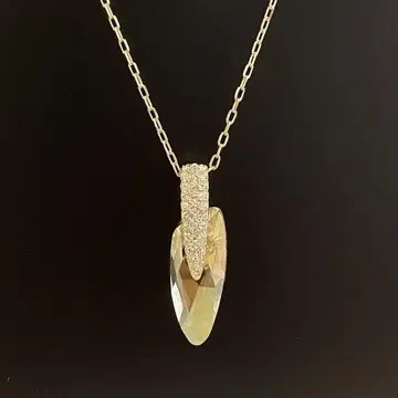 스와로브스키 골드 컬러 크리스탈 목걸이