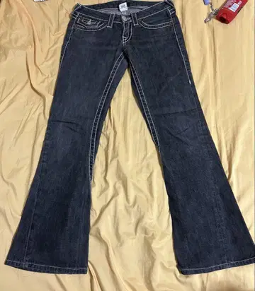 True Religion 플레어 데님 26 블랙 MADE IN USA