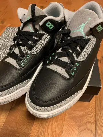Air Jordan 3 레트로 Green glow