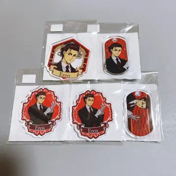 진격의 거인 집사 의상 엘렌 아크링 키링 배지 Eureka 유레카 복권