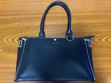 리아 레아 쿠루아 M 사이즈 이타백