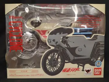 반다이 S.H.Figuarts 가면라이더 사이클론호