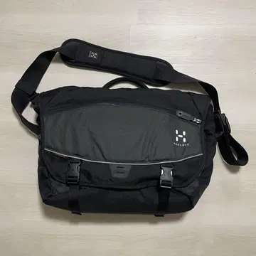 HAGLOFS COURIER 15L 메신저 백 테크