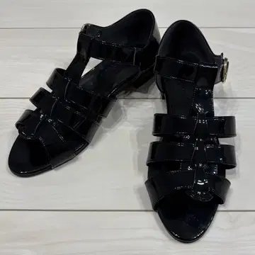 SUaSHI 샌들