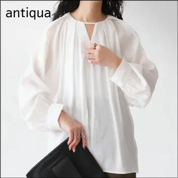 antiqua 안티카 V넥 바 턱 블라우스