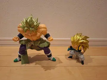 blood of saiyans 오천크스 브로리 피규어 2개 세트