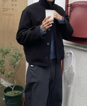 EVERICK 블랙 피코트