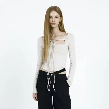 통증이나 쾌감의 난초 꽃봉오리