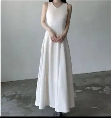 Maison Celon 슬리브리스 원피스 화이트 M