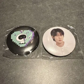 JIN 캔뱃지 2개 세트