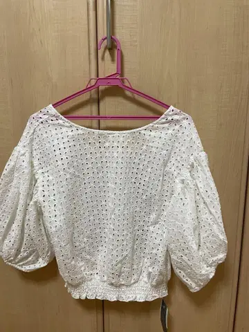 지나시스 컷워크 레이스 캐시 SS 레이스 티셔츠 화이트