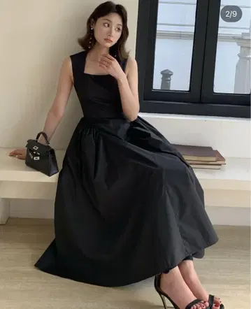JASPER GATHER FLARE DRESS 벌스데이 바쉬