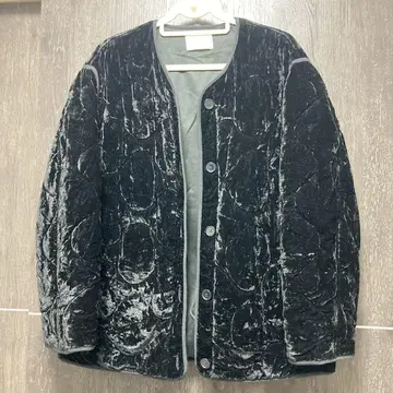 산드로 블랙 퀼팅 자켓