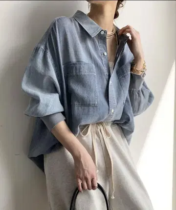 DOUDOU 소매 리부 시어 데님 셔츠 색스 블루